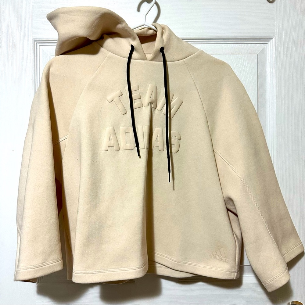 [sold] Adidas Sweater